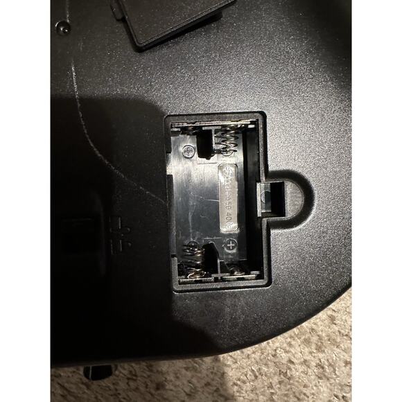 Xbox 360 Guitar Hero World Tour Sunburst Wireless w/ 2 Games Aerosmith GH3 - Picture 11 of 11